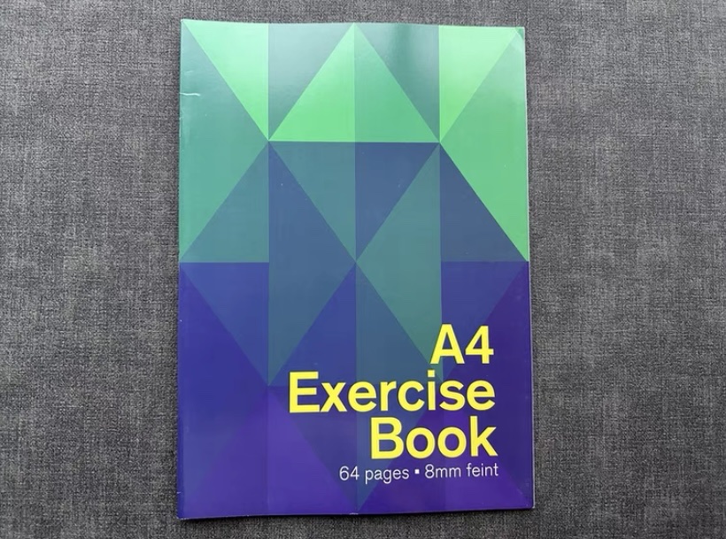 Customized perforated American-style thin and brittle notebooks for export to Russia and the UK