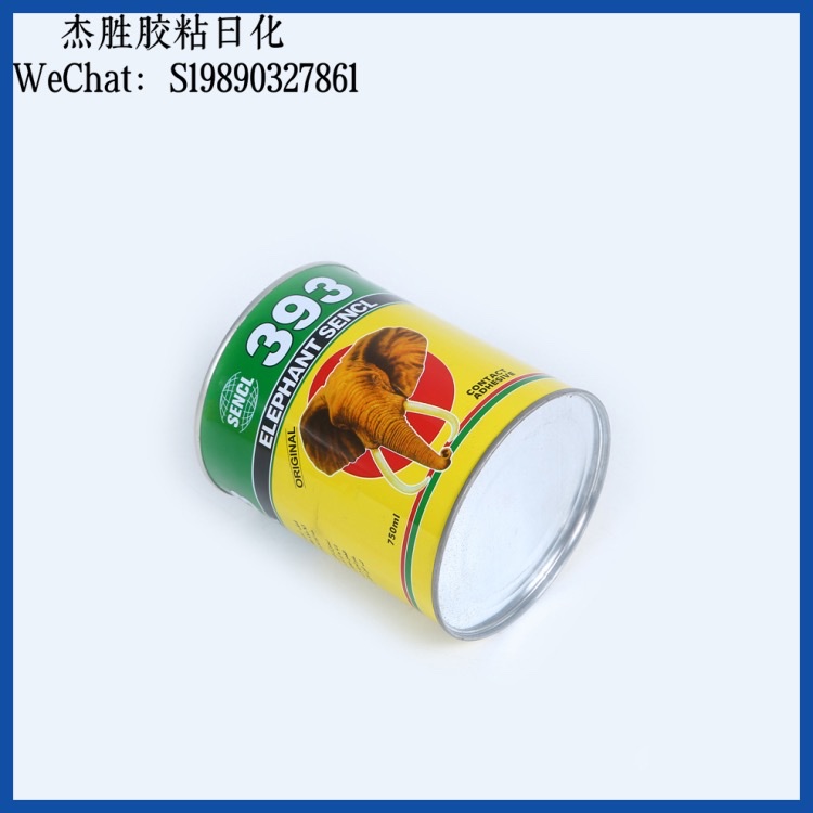 All-purpose glue is environmentally friendly, strong and firmly adheres to leather, floor leather, lawn, carpet, spray painting, woodworking. Large bucket of all-purpose glue detail image 8
