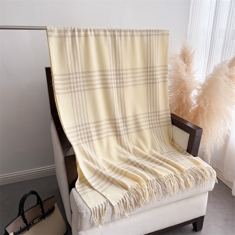 A faux cashmere scarf is a comfortable shawl and scarf for women to keep warm in autumn and winter detail image 9