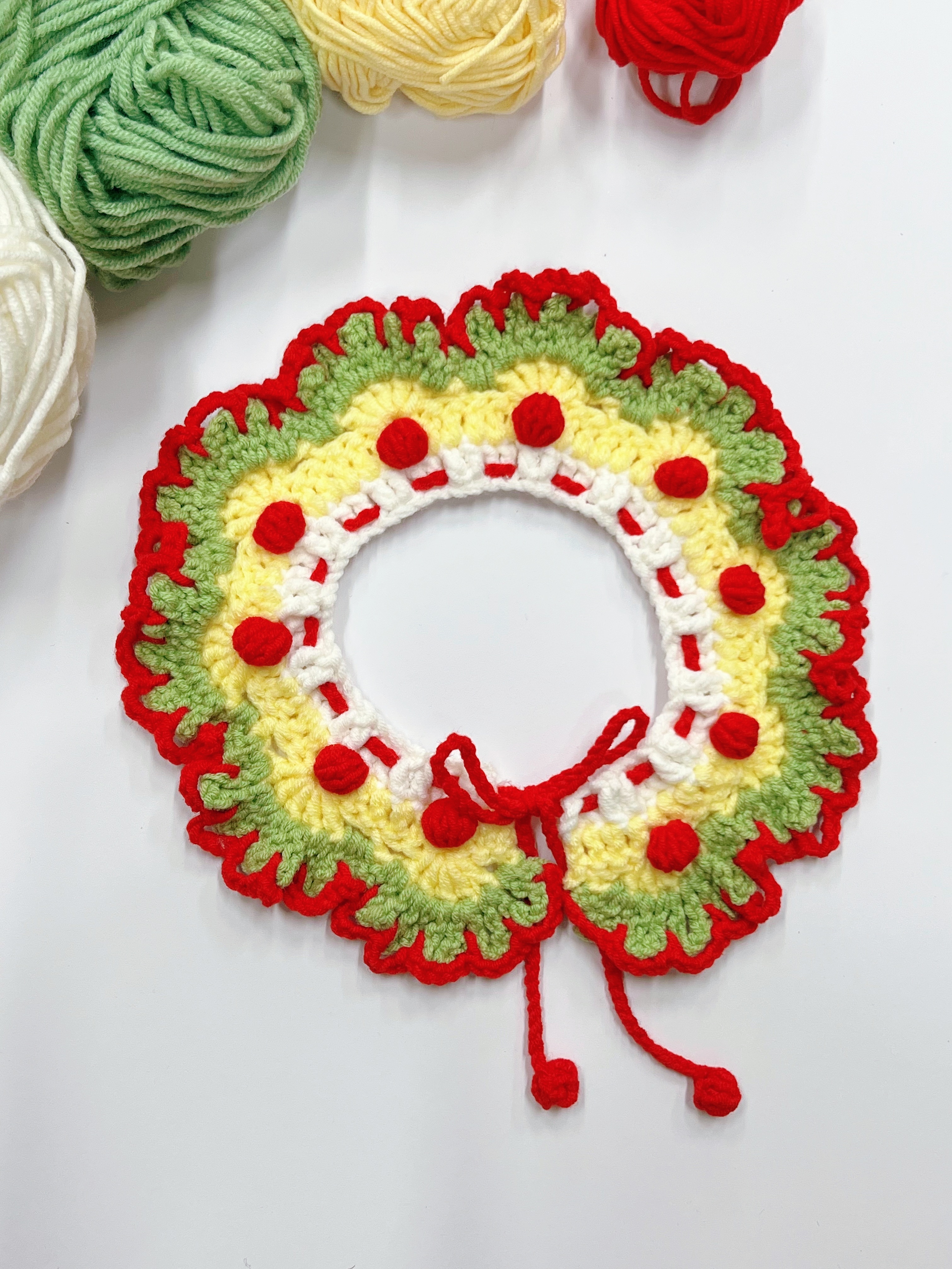 Crochet hecho a mano navidad viento pet collar rojo amarillo verde bola bobo gatito cuello gato perro decorativo collar DIY lana material bolsa Application Scenario