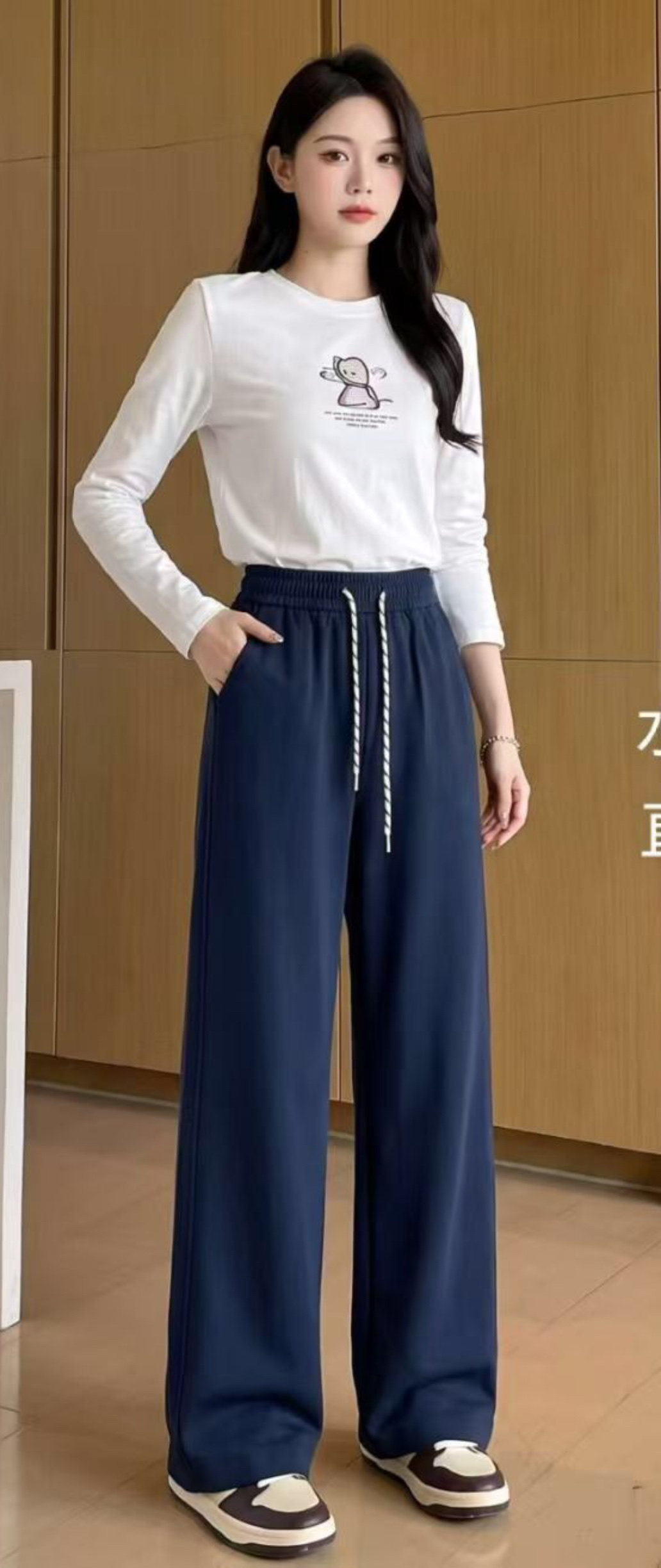 Otoño invierno 2026 nuevo azul tibetano pantalones de mujer moda slim pantalones rectos pantalones casuales details Picture