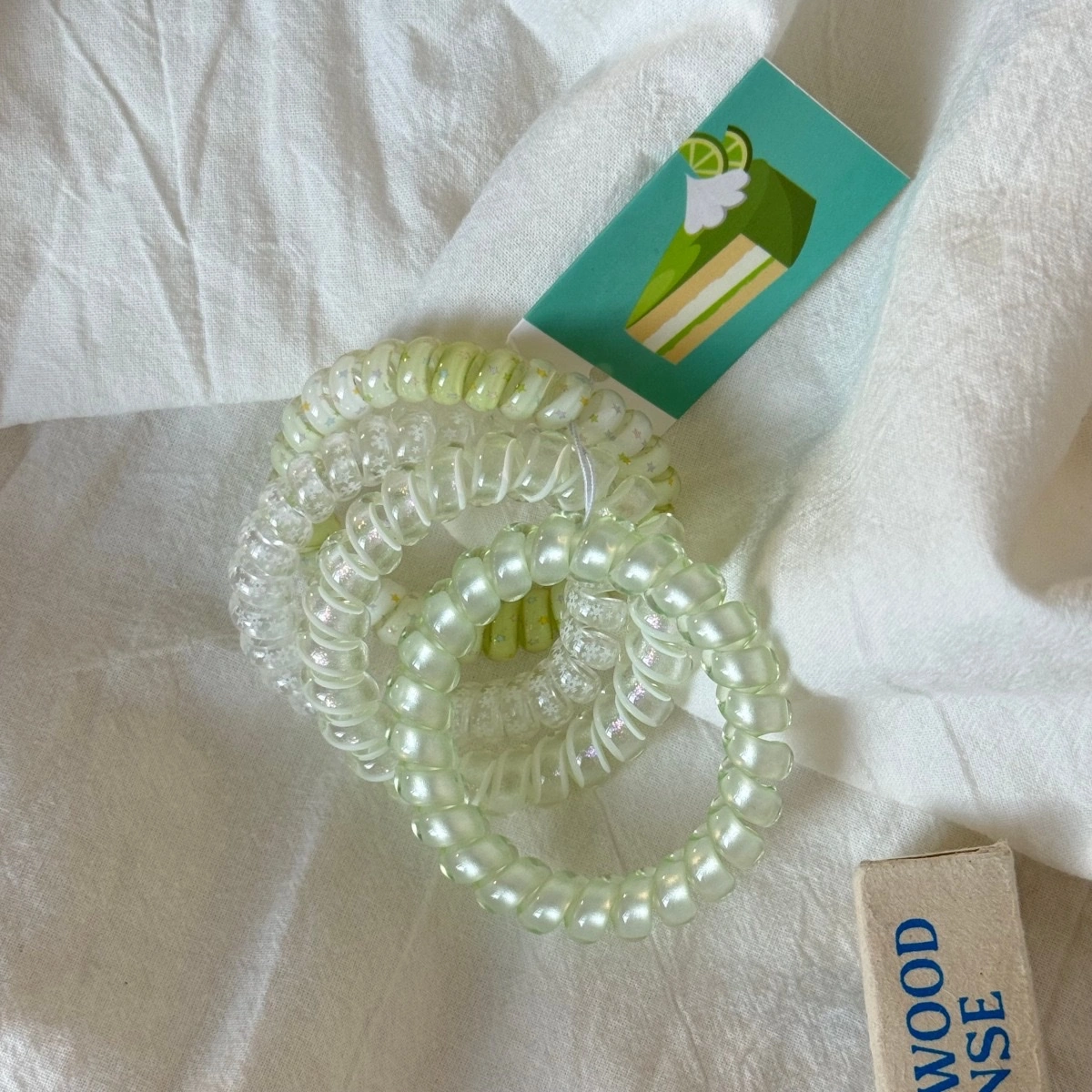 Clear and transparent gradient glitter telephone line hair band, gentle macaron color series, no marks, no damage to hair, hair tie, elastic band for women detail image 5