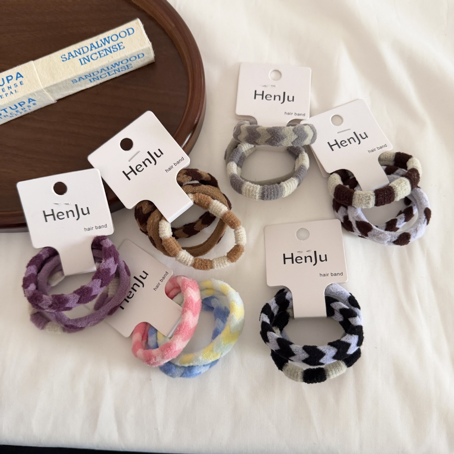 High-elasticity hair bands, braided hair ties, women's hair bands, versatile colors, and various ponytail beauty hair ties Item Picture