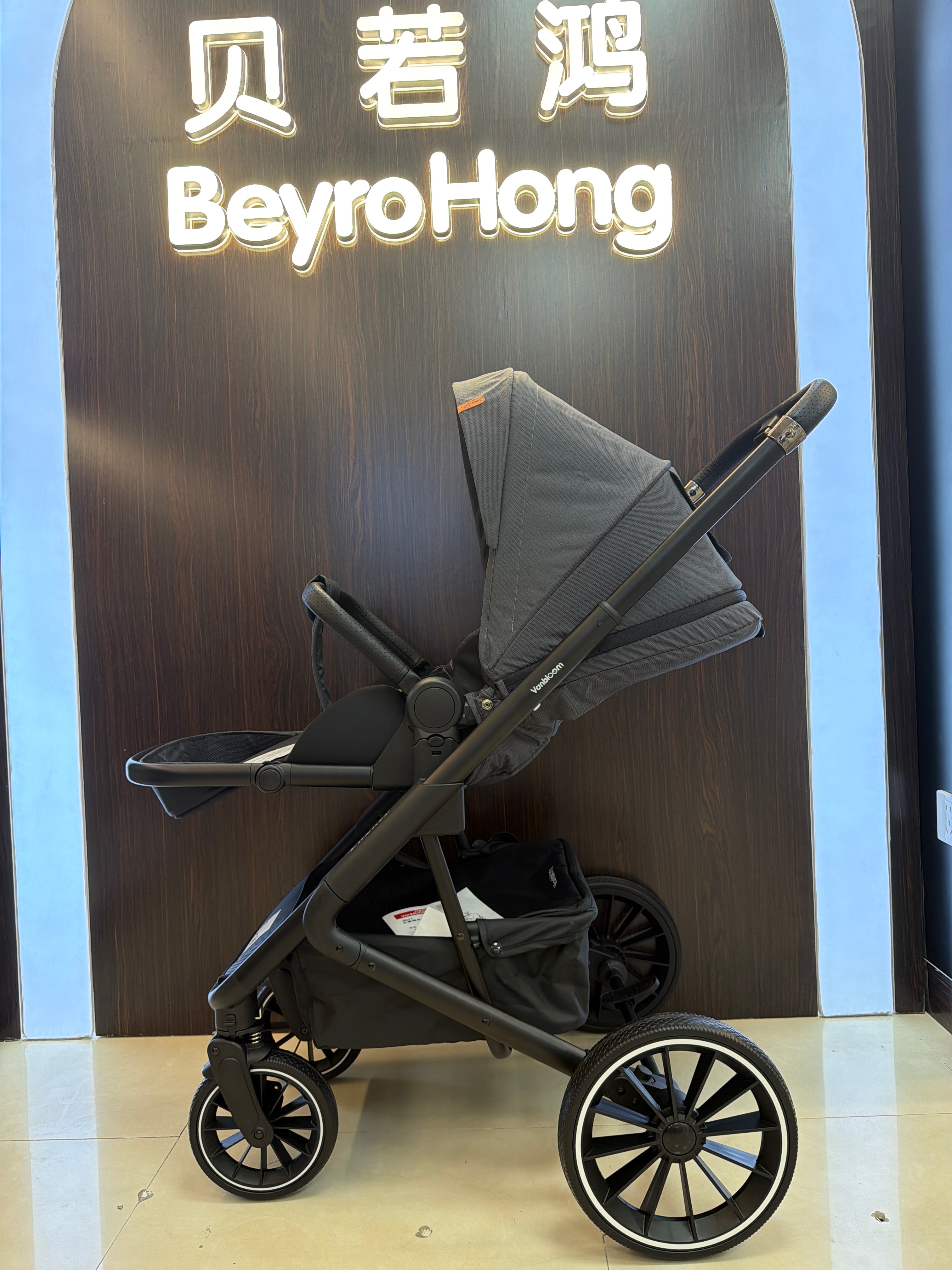 Multi-functional baby and maternal products, strollers, cribs, backrests, seats, single-pole lightweight carts, suitable for children's leisure travel, bjd cotton dolls