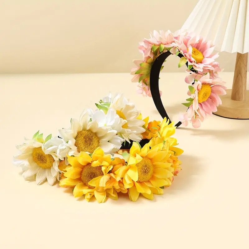 Sweet and cute style large sunflower-shaped ladies' headband for daily wear and birthday party headwear wholesale details Picture