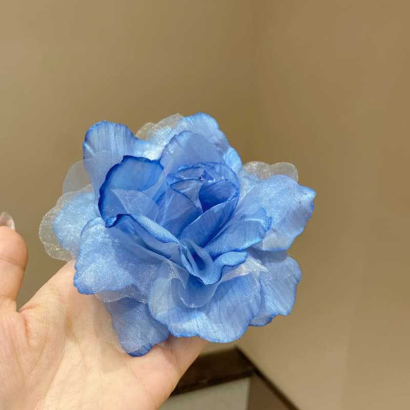 Large, super fairy-like rose lace clip with gradient color three-dimensional silk gauze fabric flower hairpin, creating an atmosphere for a seaside trip photo detail image 5