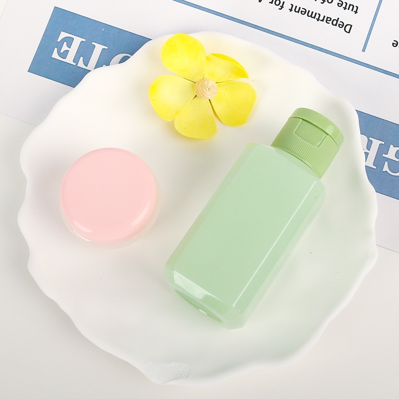 Travel portioned bottle set, portable personal care storage bag, business trip and travel portable skin care portioned combination with folding comb detail image 4