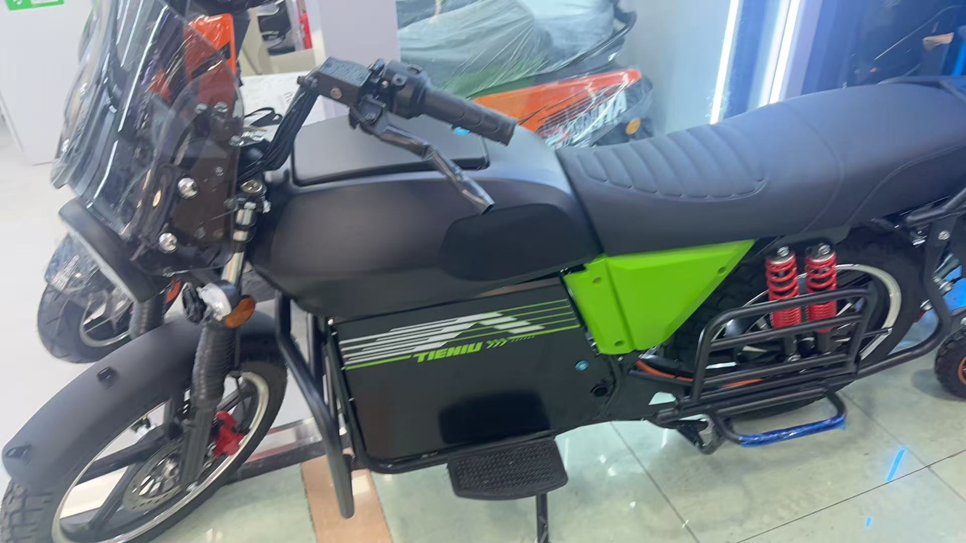 Two Wheel Big power electric bikes. Big Iron Bull electric vehicle details Picture