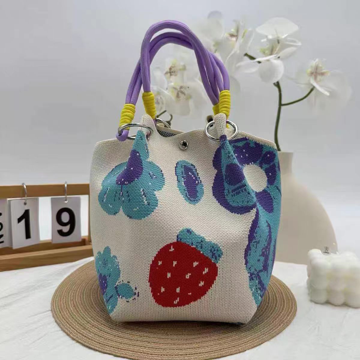 Knitted colored rope handbag, fashionable ladies' handbag, casual crossbody bag, multi-functional and versatile bag, trendy new leather goods details Picture