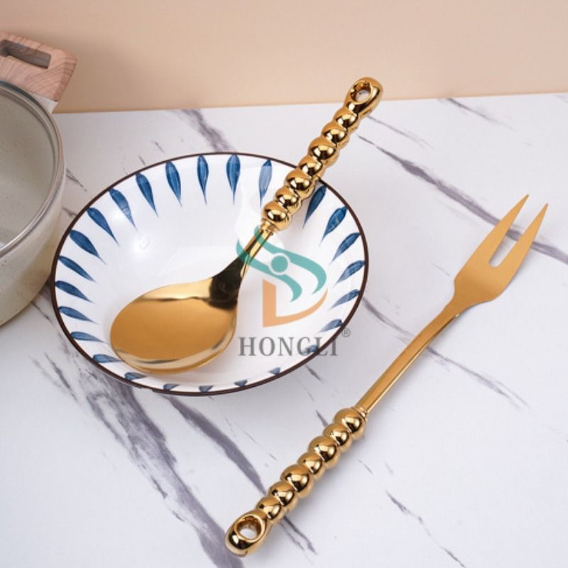 New ceramic bead handle stainless steel kitchenware set for home kitchen, creative hanging storage rack, seven-bead spatula, soup spoon and kitchenware Application Scenario