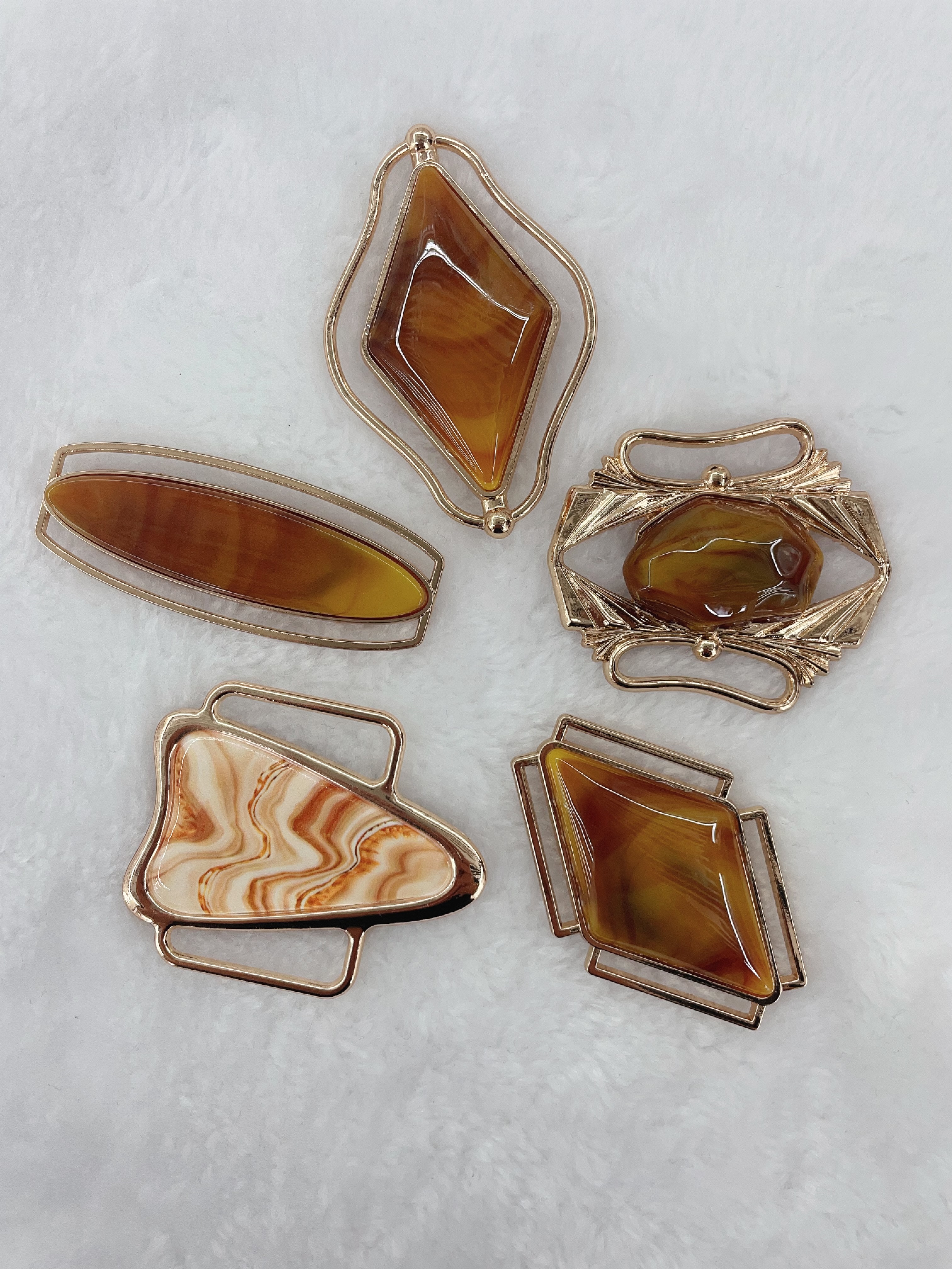 菱形金边仿石对扣服饰大衣风衣装饰搭扣跨境服装辅料加工定制配件 白底实物图