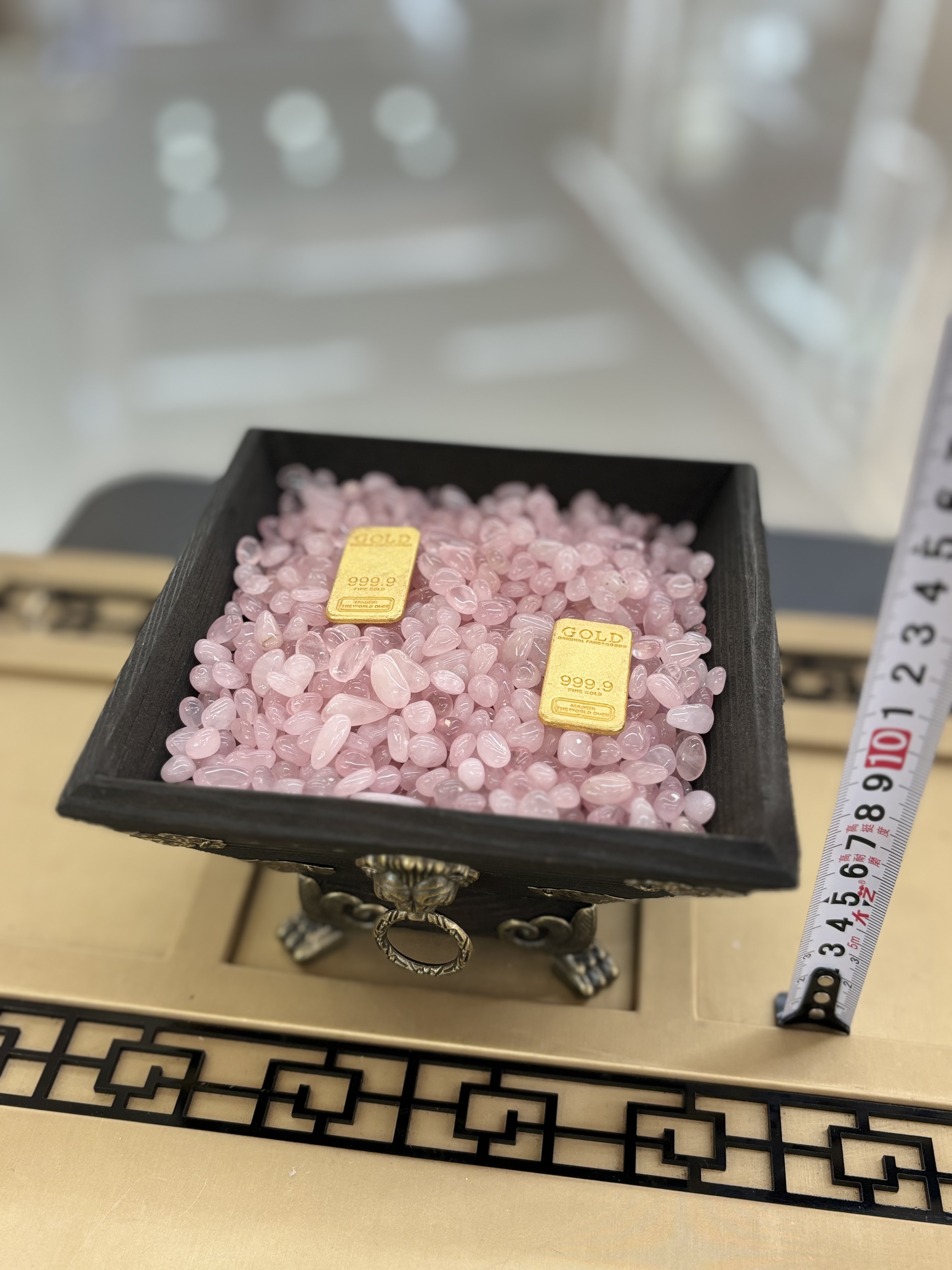 وتحصل على هدايا من جميع الجهات Item Picture