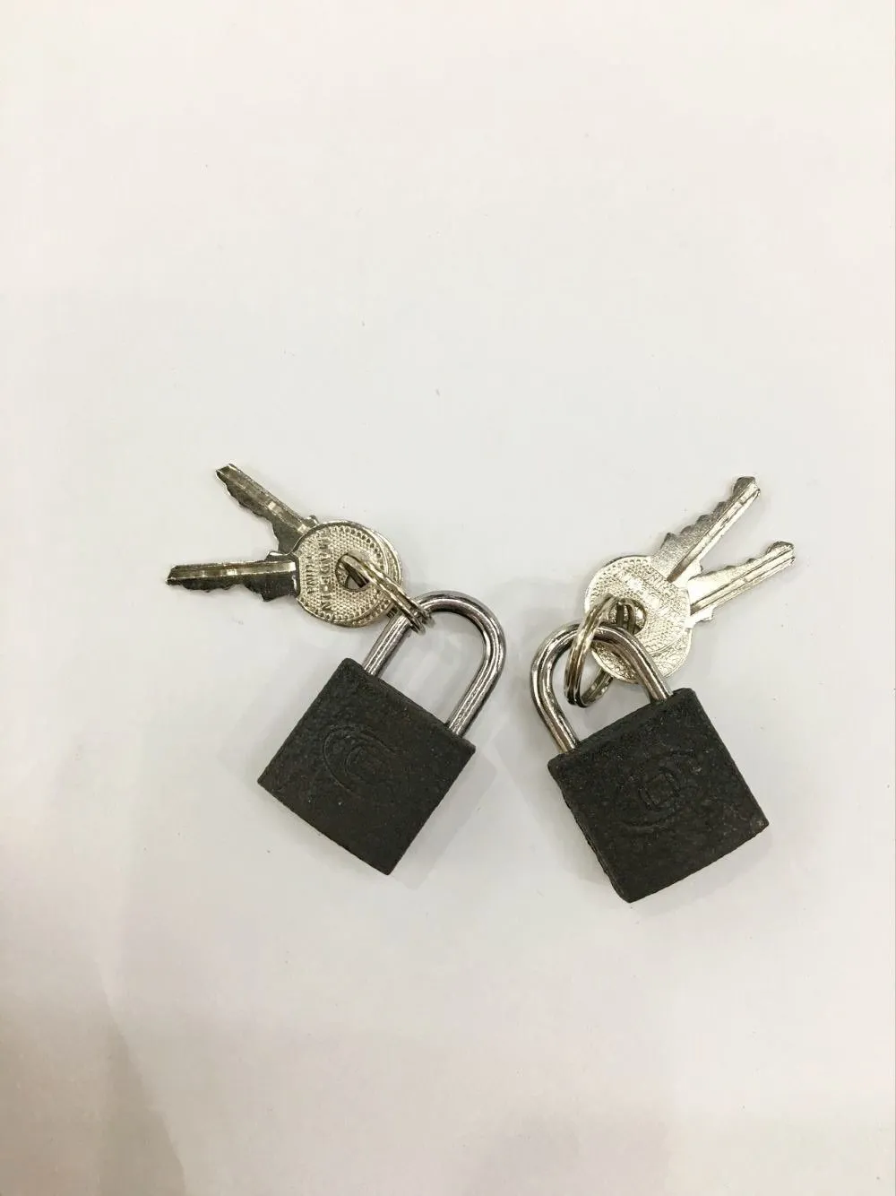 【 Fangyuan Lock Industry 】 Factory direct sales of 20mm gray iron locks, straight-opening iron padlocks, and small-sized padlocks detail image 4