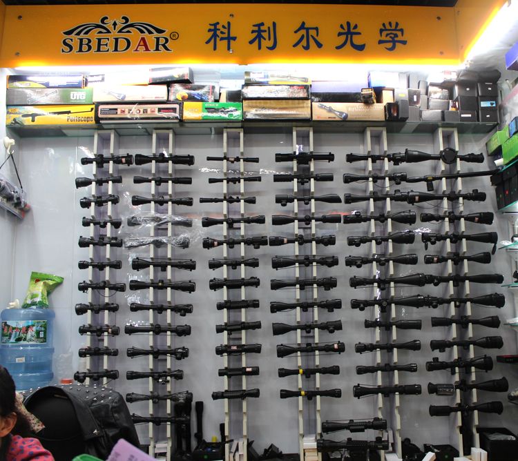 Yiwu yunguang instrumentos ópticos co., LTD describe pic - 1