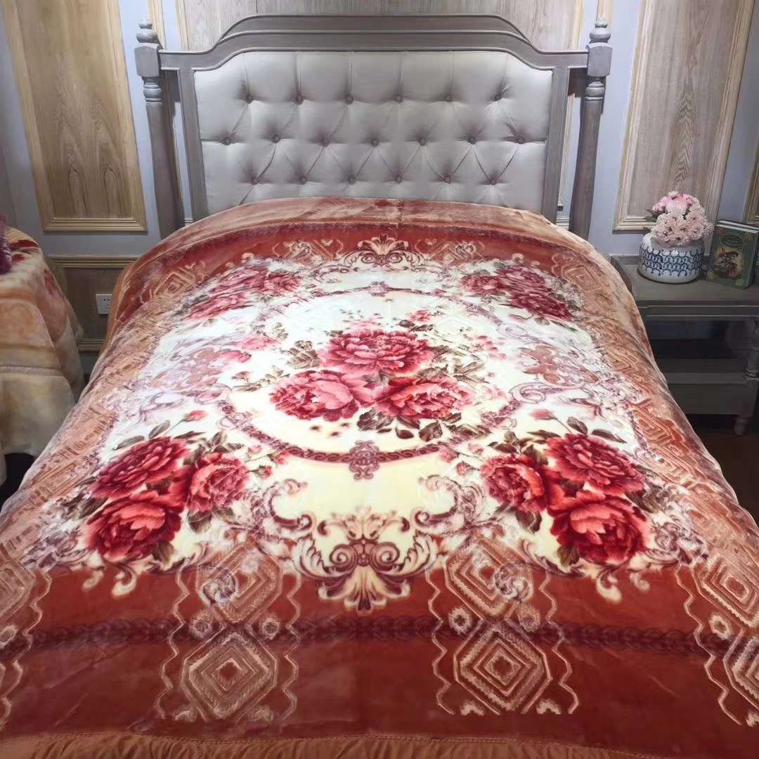 Yiwu Good Goods, High-Grade Raschel Blanket Size 12 Kg Double Bed Thickened Double Cover Blanket Winter Warm Wedding Blanket Quilt. Item Picture