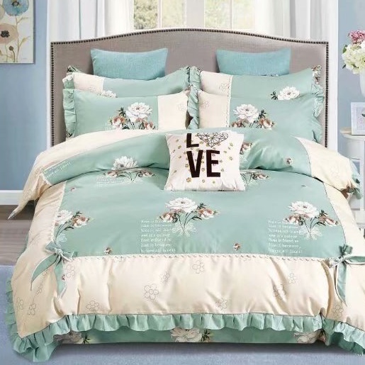 A fresh and light bow lace four-piece set. Duvet cover 200x230, bed sheet 250x250, pillowcase 48x74! The patterns come in a variety of colors