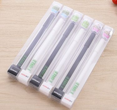 中性笔/中性笔文具/晨光按动笔/按动笔/文具产品图
