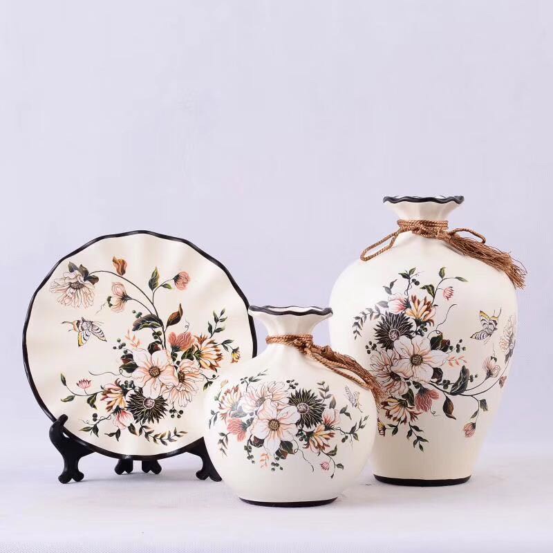 Yiwu quality good goods ceramic vase three sets of hotel apartment home TV cabinet decoration flower sale