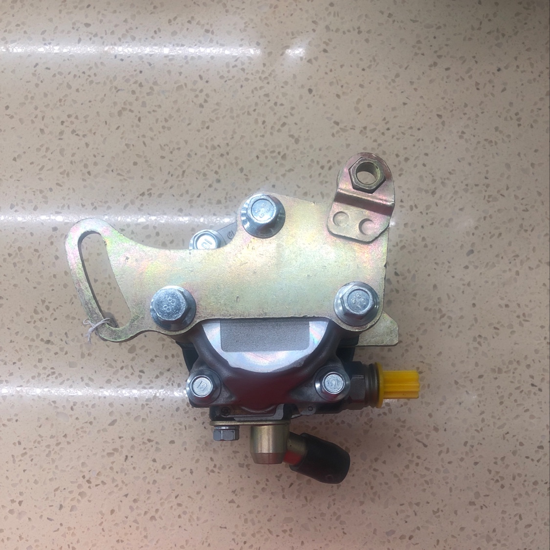 Toyota Camry 2.2 Toyota Steering Gear Power Steering Pump Power Steering Oil Pump 33420-33060 Specification image
