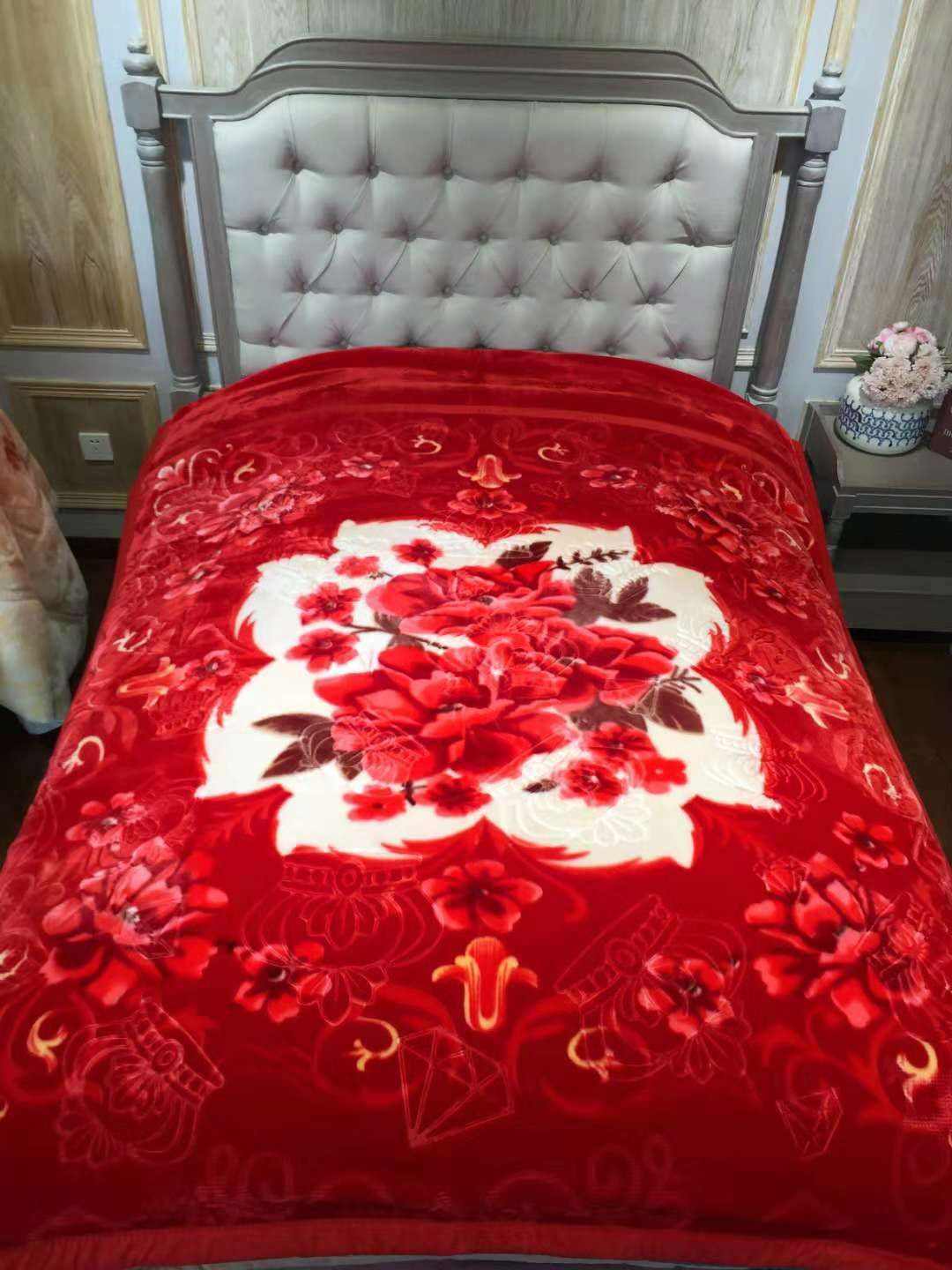 义乌好货，拉舍尔毛毯盖毯被子加厚双层秋冬季双人保暖红色婚庆毛毯大红结婚。