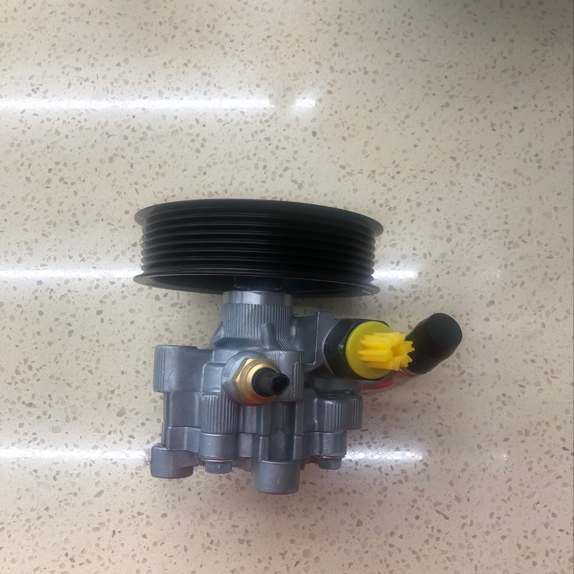 Toyota Camry Toyota Steering gear power steering pump Power steering oil pump 44310-06170 Application Scenario