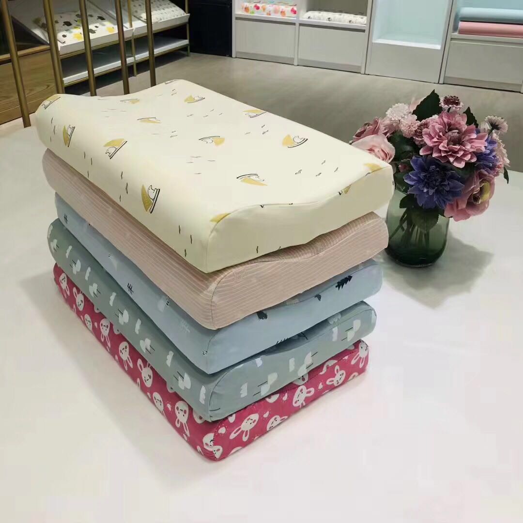 厂家直销慢回弹记忆棉卡通儿童睡眠枕