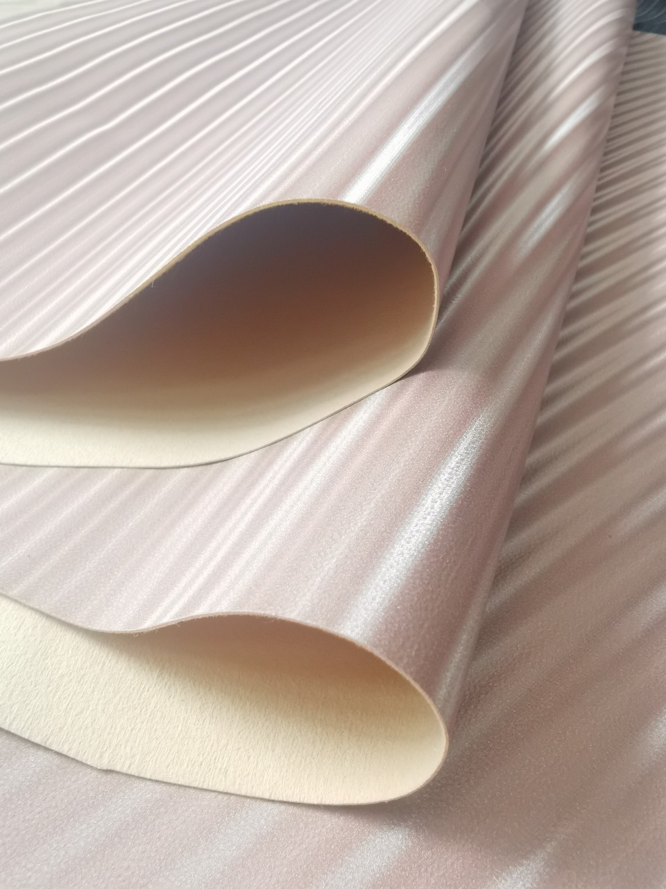 PU eco-friendly three-dimensional striped, spunlace non-woven fabric bottom packaging bag material details Picture