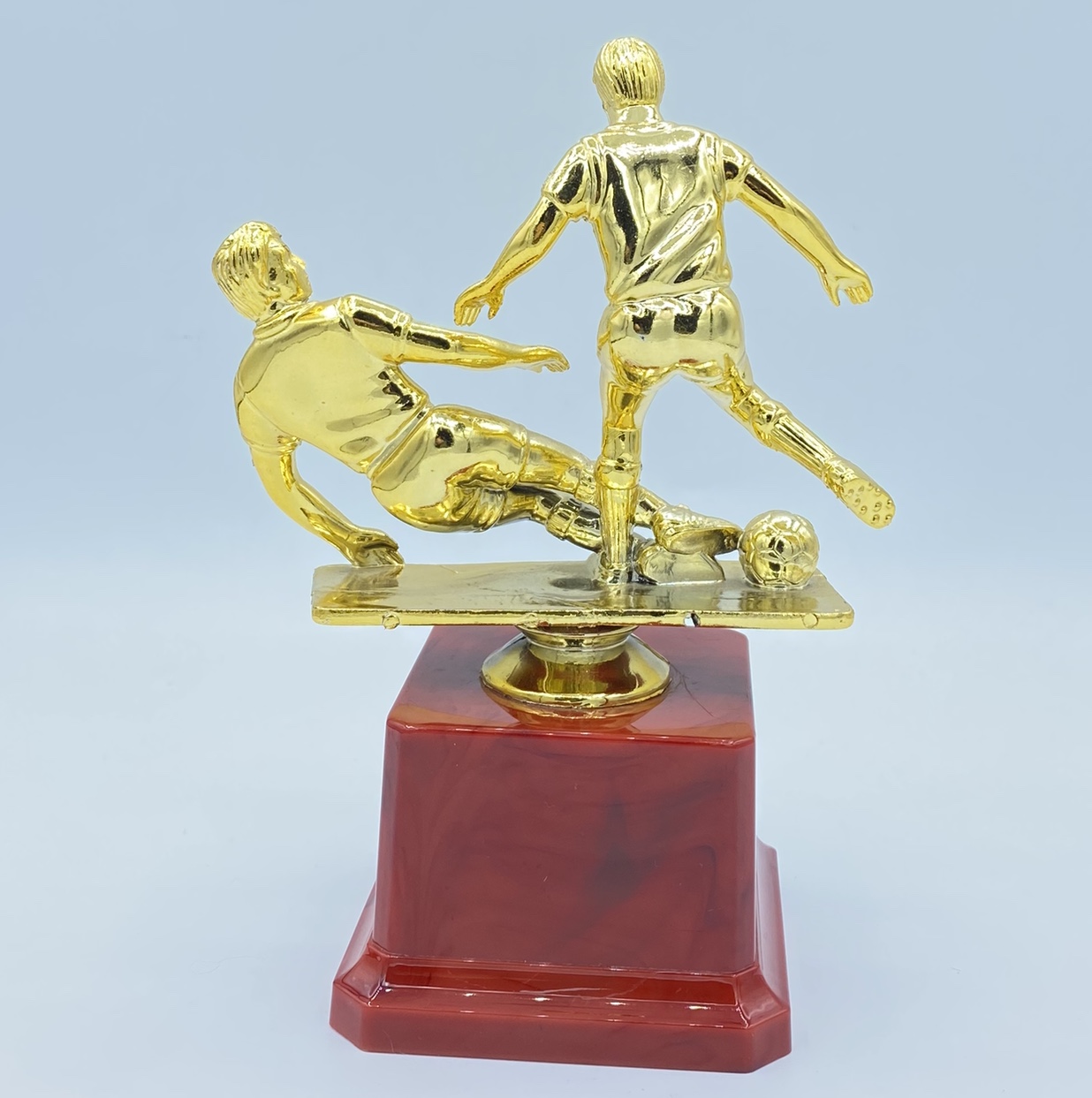 Mini new plastic competition rewards, prizes, football trophies, and customizable logos Application Scenario