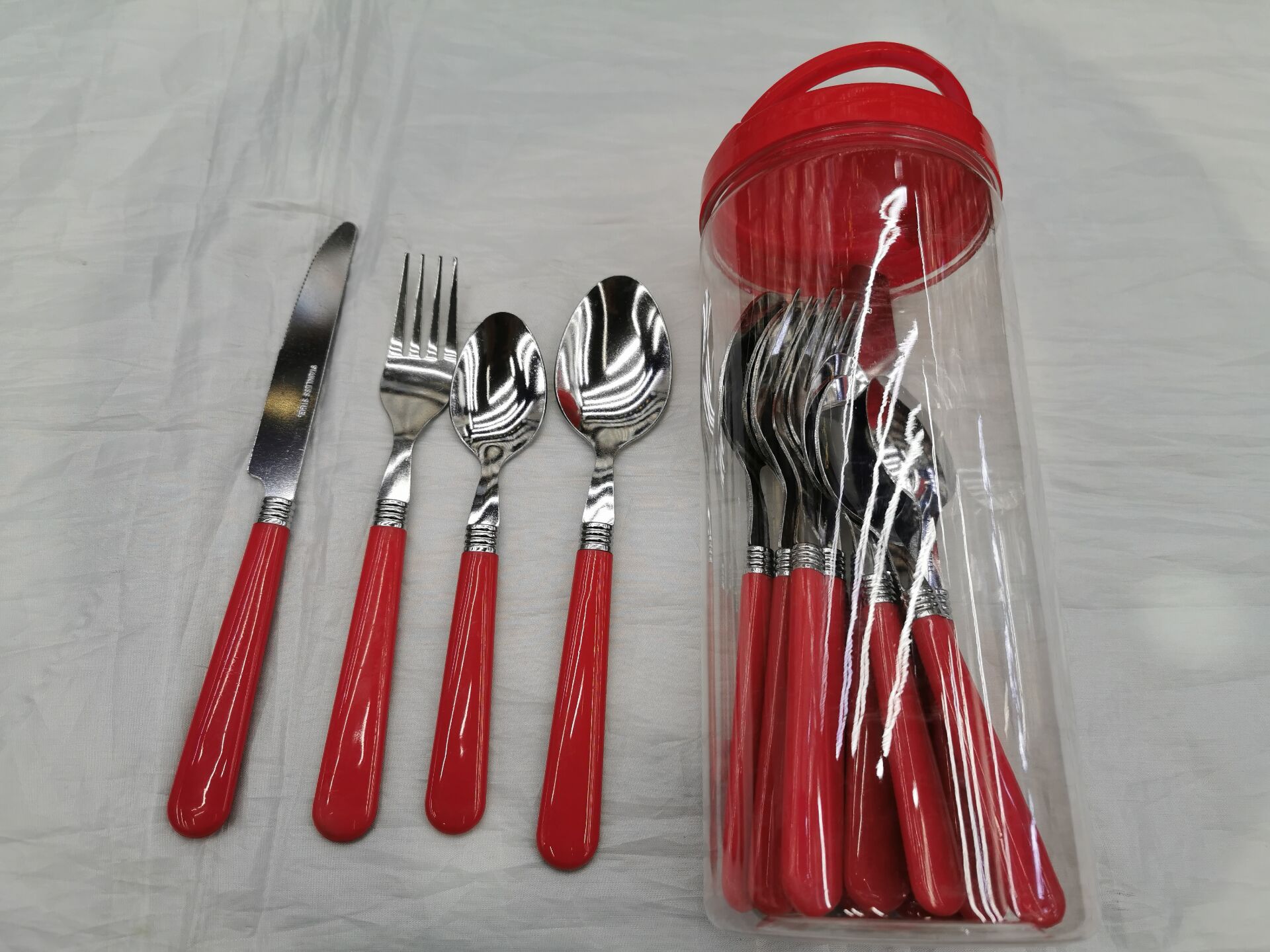 WD316 machine cast plastic handle set of 16 pieces