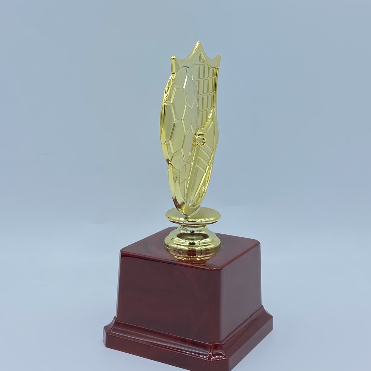 Mini plástico fútbol deportes competición premios premios trofeos logotipo personalizado yiwu buenos productos Specification image