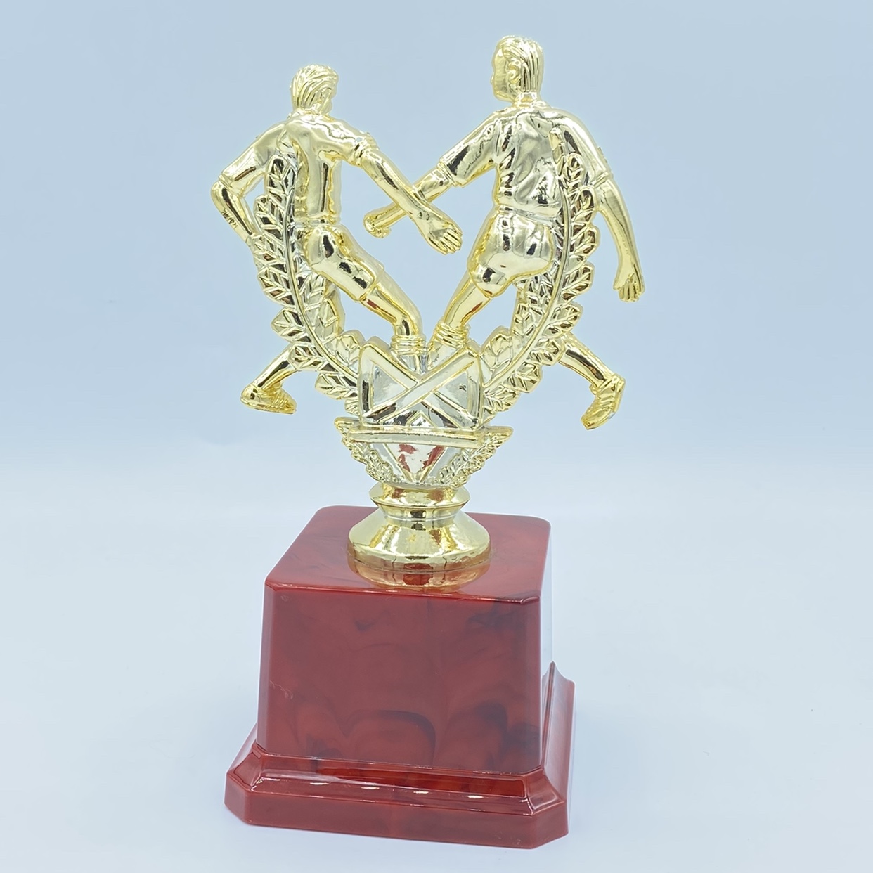 New plastic competition rewards, prizes, trophies, football trophies, customizable logos, good products from Yiwu Application Scenario