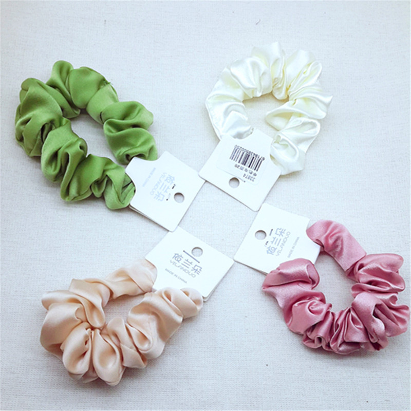 South Korea Dongdaemun handmade French retro hair circle head rope snake pattern wide edge pan head high-end hair circle large Application Scenario