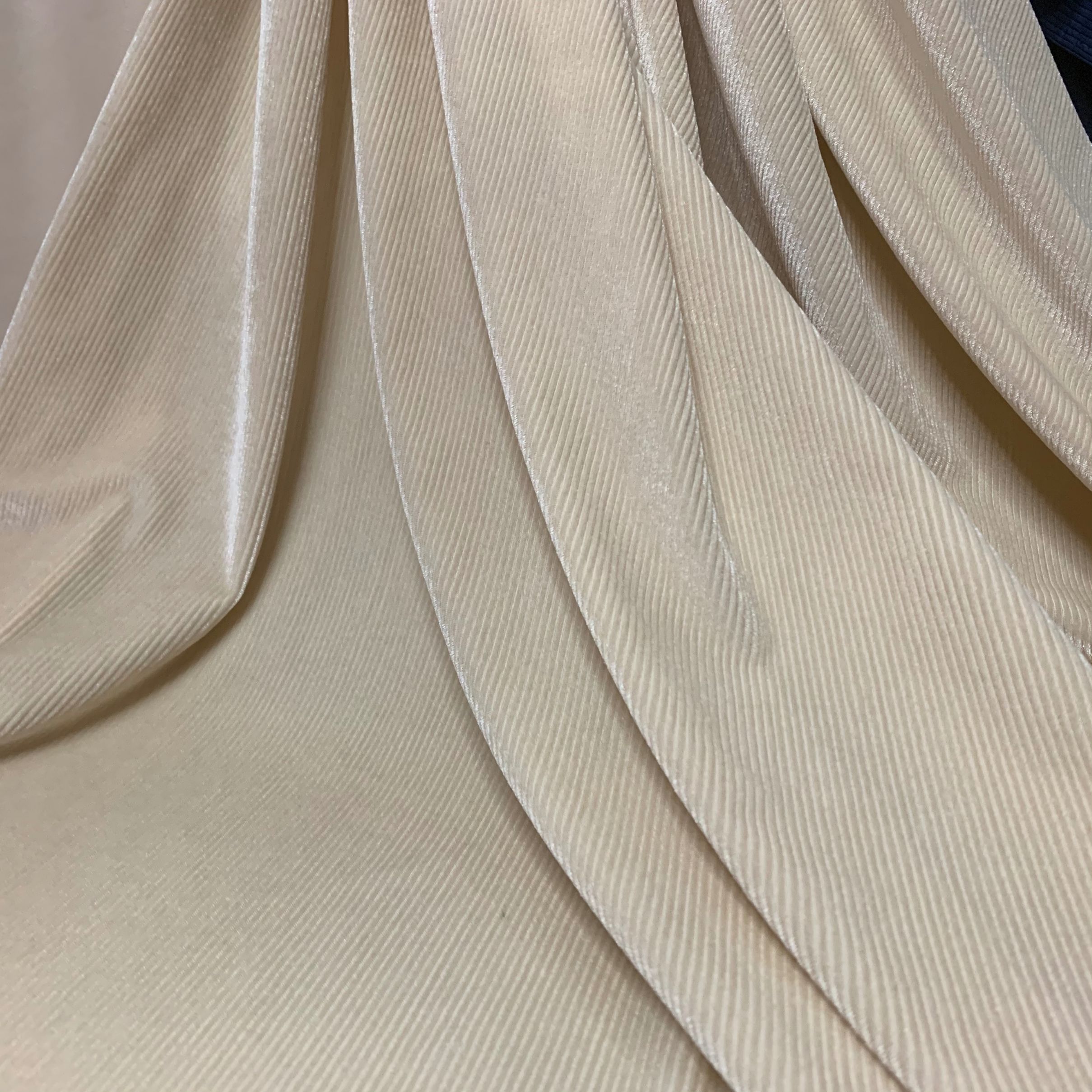 Wholesale of new Korean velvet strip sweatshirts, home wear, velvet fabric, home textile clothing and curtain fabric from the manufacturer