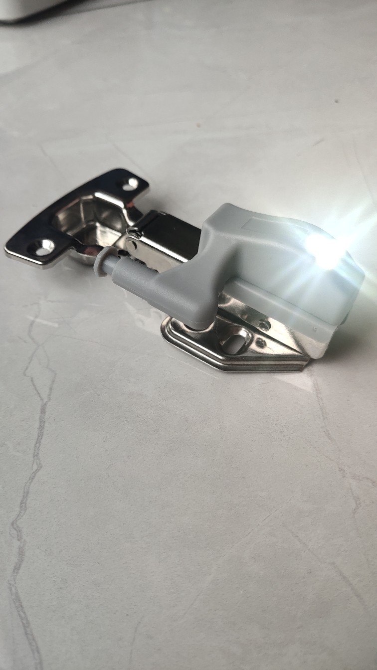 LED hinged light Easy installation LED cabinet cabinet light smart induction hinged light with battery thumbnail