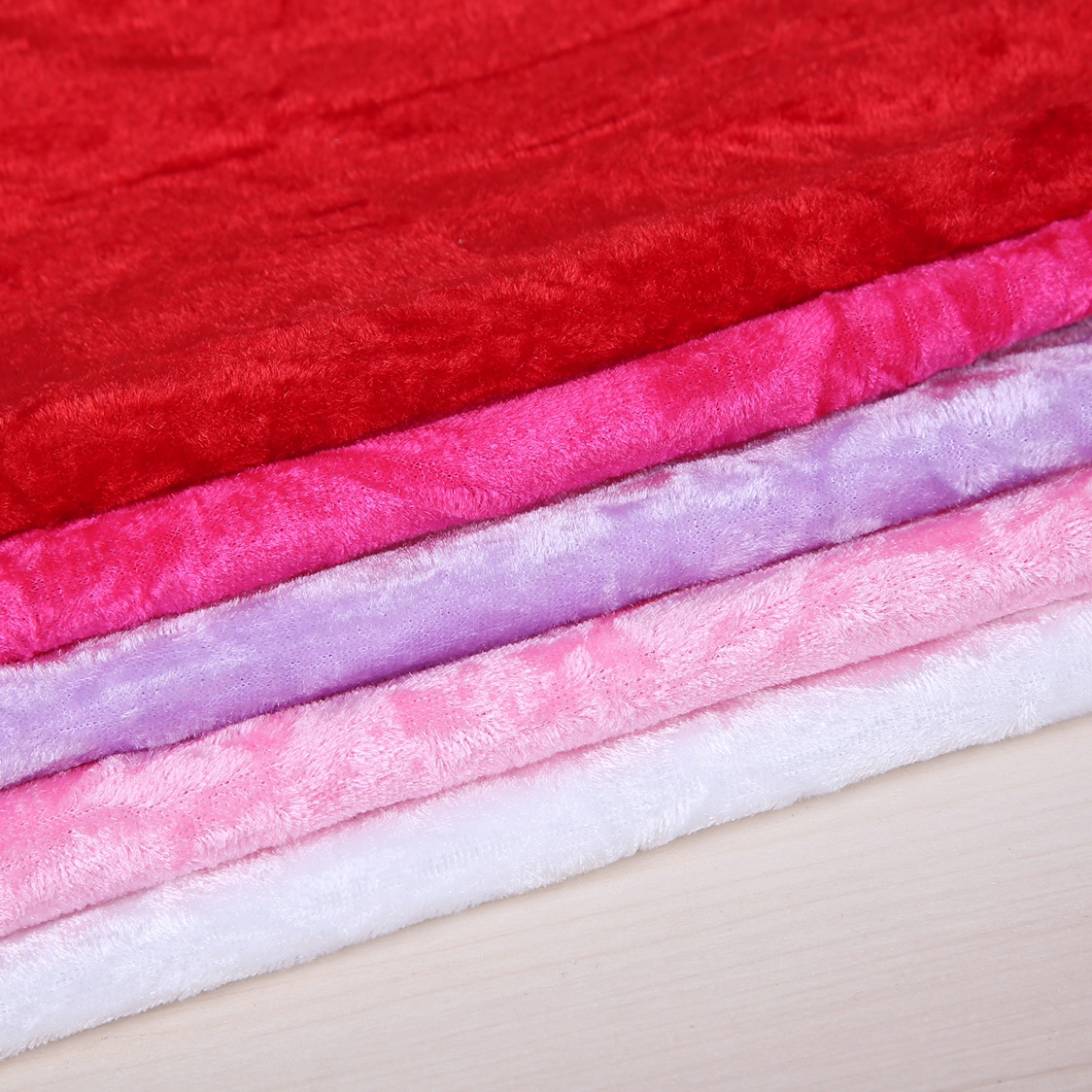 Factory direct sales of velvet gift boxes, velvet fabric packaging gifts, velvet fabric stage costumes fabric, home decoration fabric wholesale details Picture