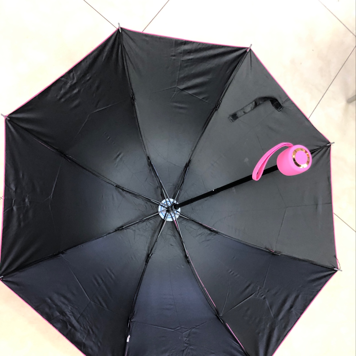 Floating Printed Vinyl Sun Umbrella Application Scenario