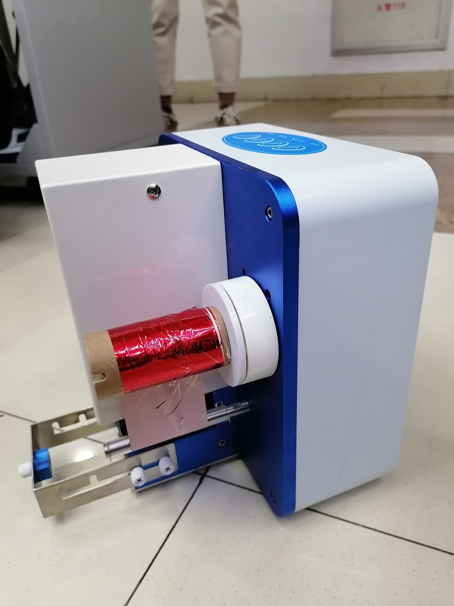 Computer plateless hot stamping machine, pen hot stamping machine, cylindrical hot stamping machine. Establish a physical store of printing machinery with good quality and favorable prices Item Picture