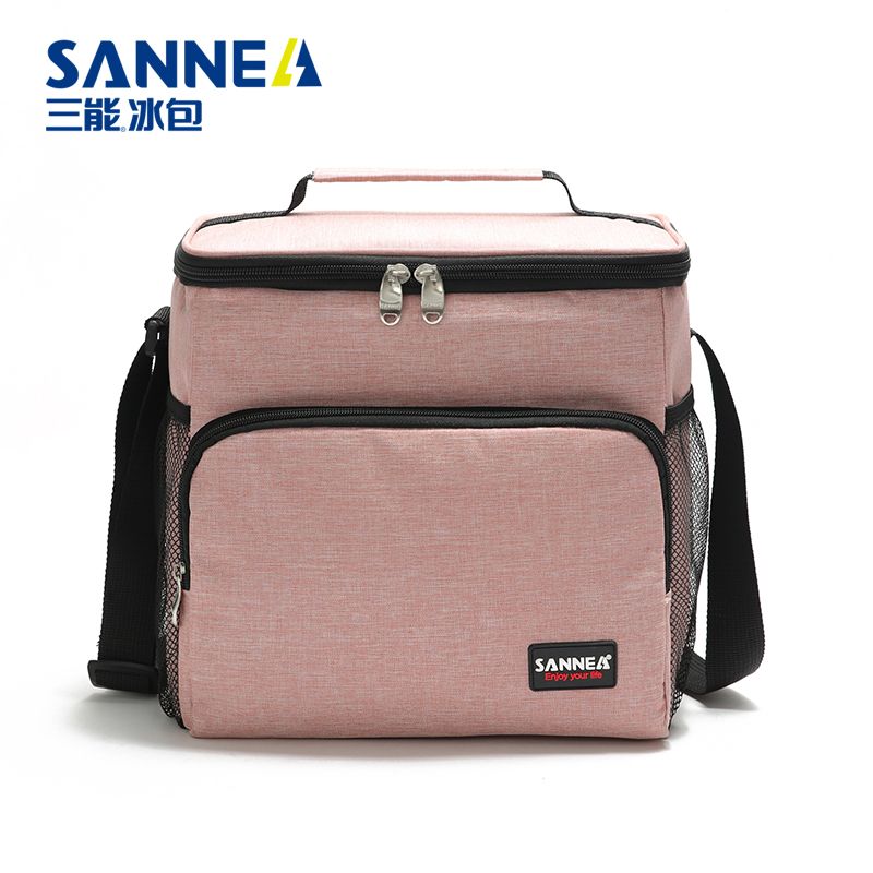 Three-energy solid-color Oxford cloth double-layer insulated bag, hand-held diagonal cross insulated bag, fresh-keeping and cold-keeping lunch box bag in stock for wholesale Application Scenario
