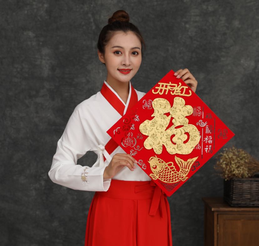 New Year's three-dimensional velvet couplet with the character "Fu" Application Scenario