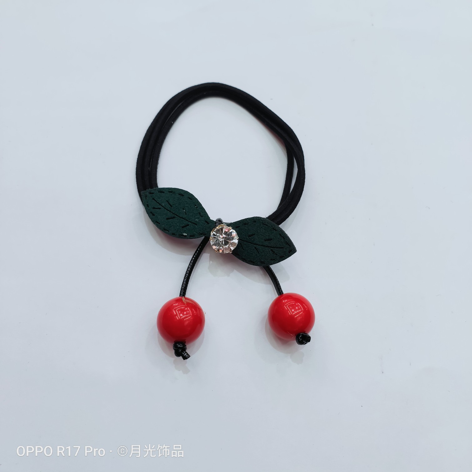 Wholesale of Korean-style trendy red pearl green leaf diamond-encruffed small cherry hair bands, hair ties and leather cases Specification image