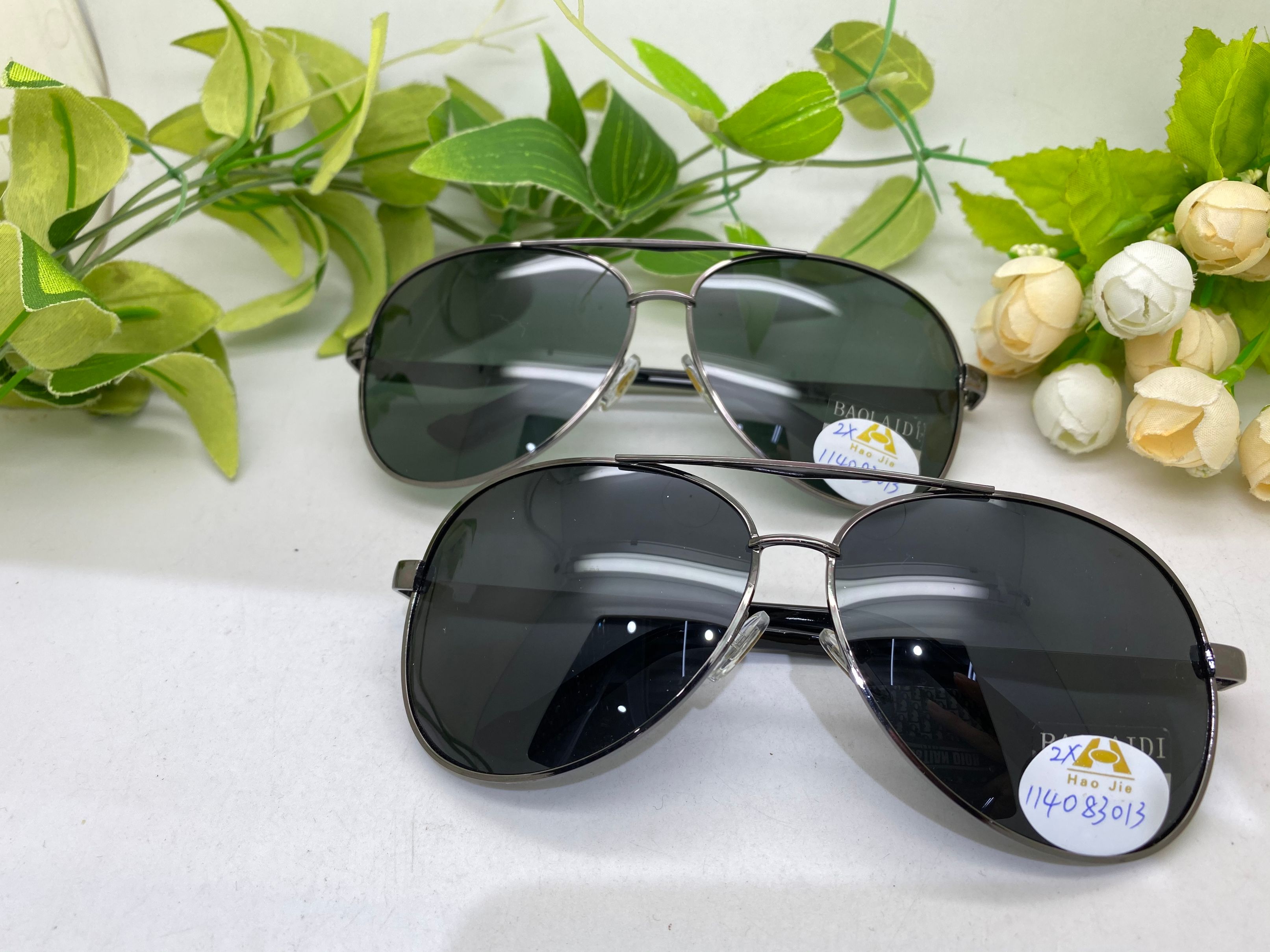 Yiwu Selection 114- Classic men's polarized sunglasses, aviator polarized sunglasses Specification drawing