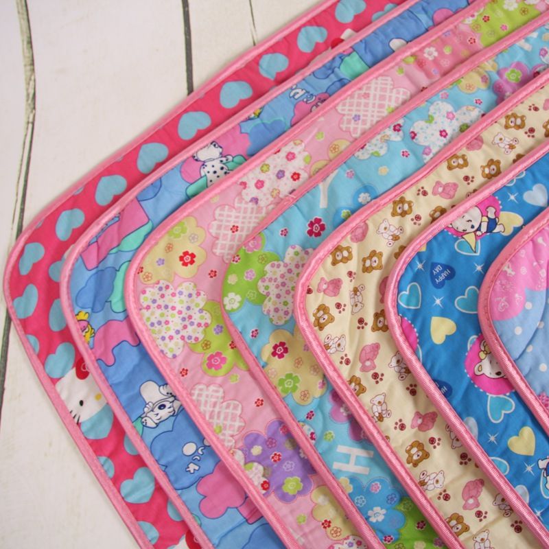 Colored cotton urine isolation pad fabric waterproof baby mattress 70*90 elderly care pad Application Scenario