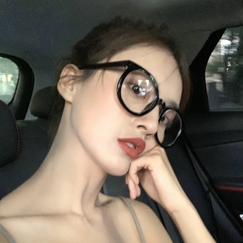 Black thick-framed simple new Korean artistic lazy person's style, flat light myopia glasses frame, big round face for women Specification image
