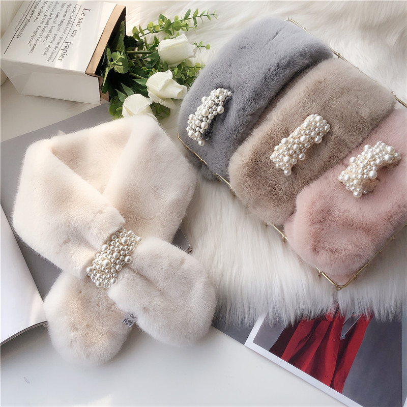 Plush pearl scarf front show