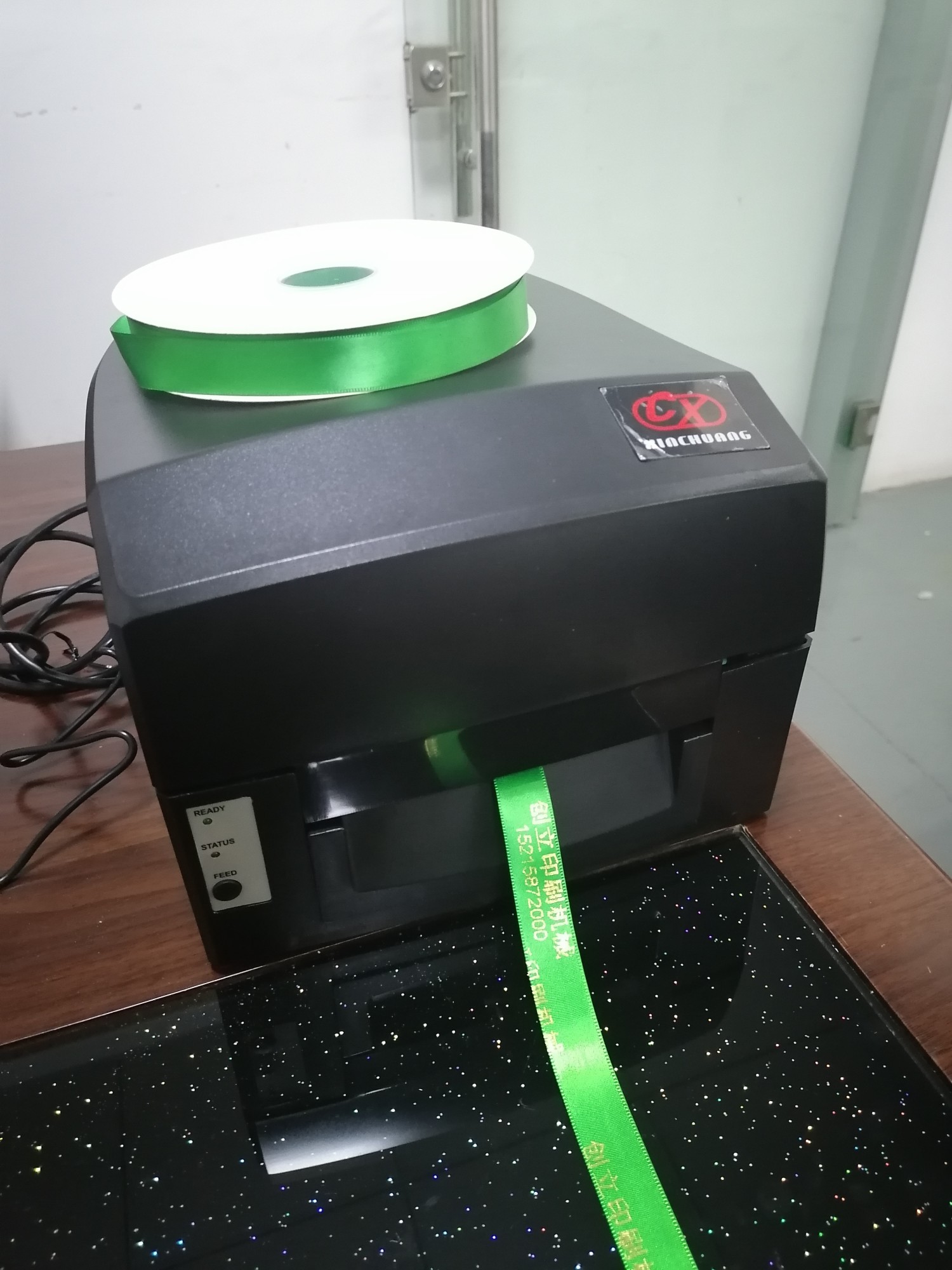 We have established a well-established physical store for printing machinery, specializing in computer webbing, ribbon gilding machines and printers. Our products are of high quality and competitive prices Item Picture