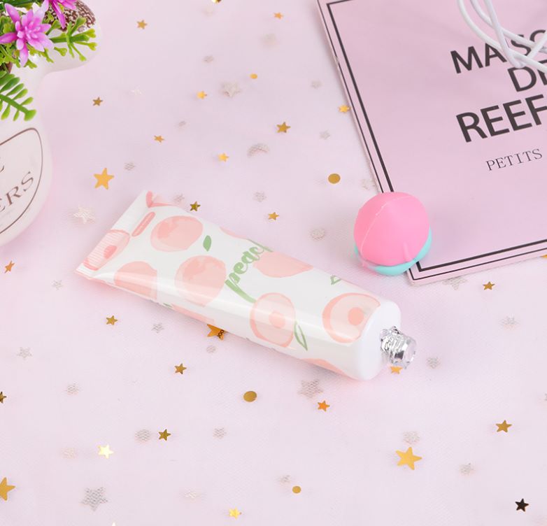 义乌好货 手部护理卡通水果桃子味护手霜保湿补水清爽不油腻