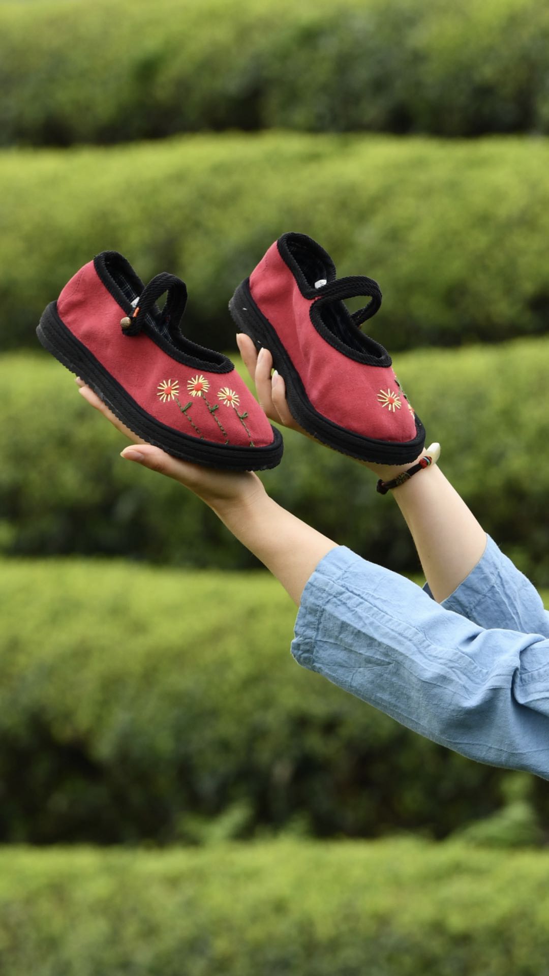 女式布鞋实物图