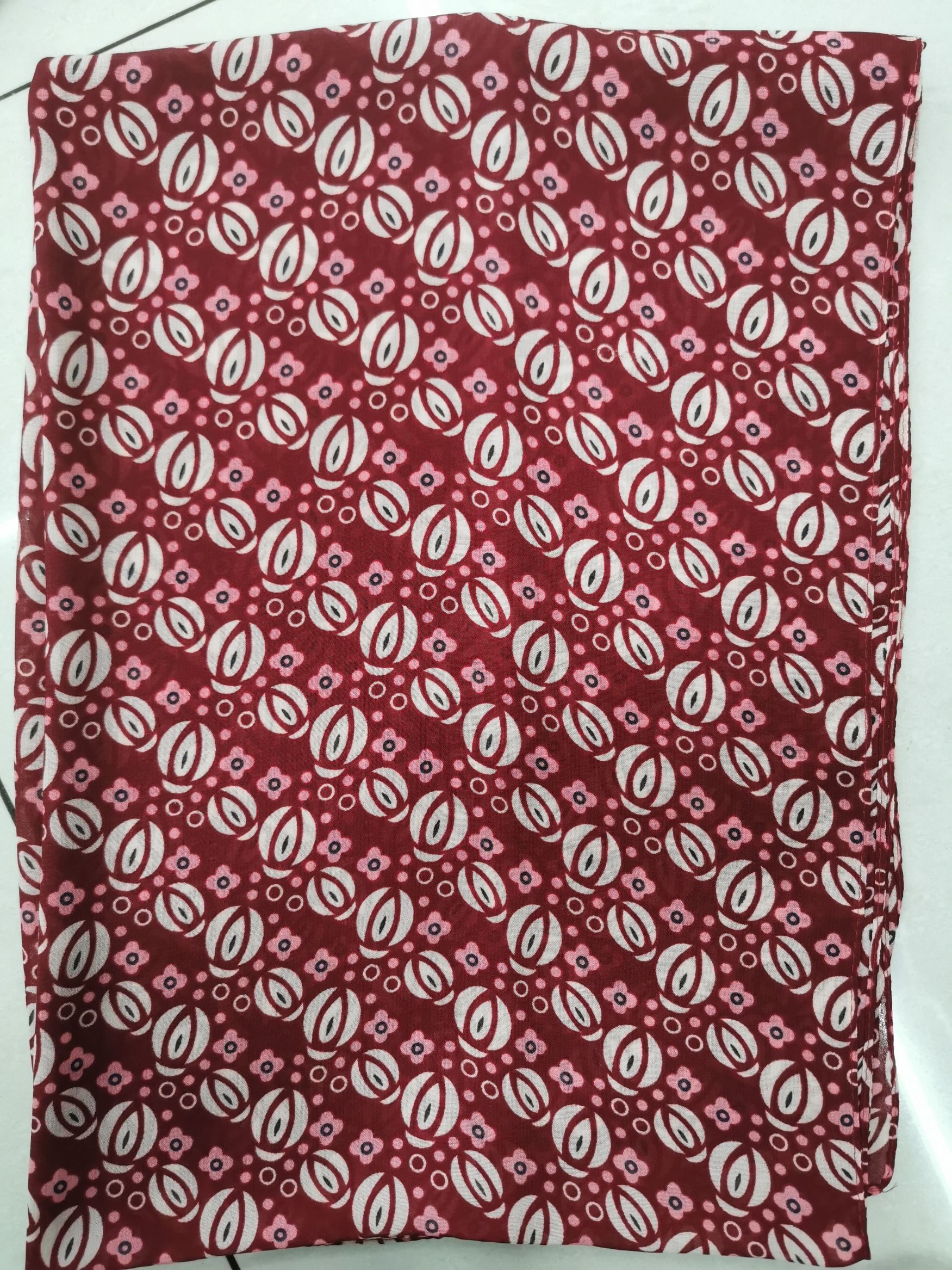Women's Fashion Muslim Polyester Scarf Printed Scarf 8 details Picture