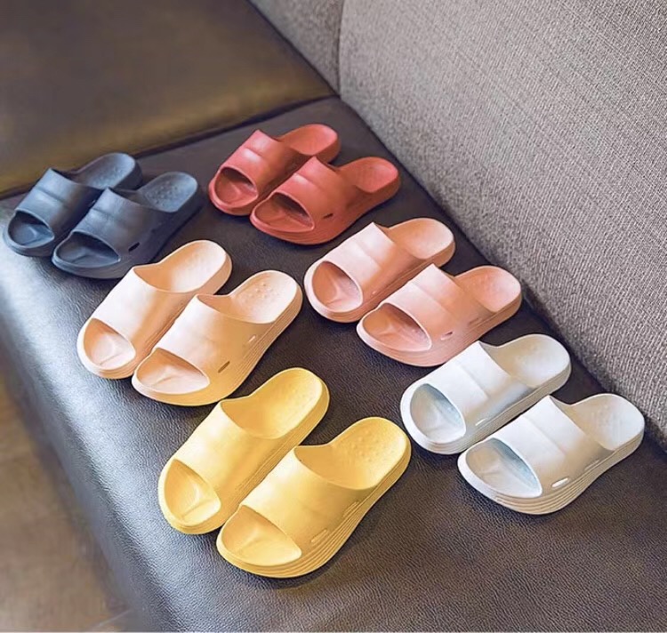 Non-slip slippers for men and women in summer