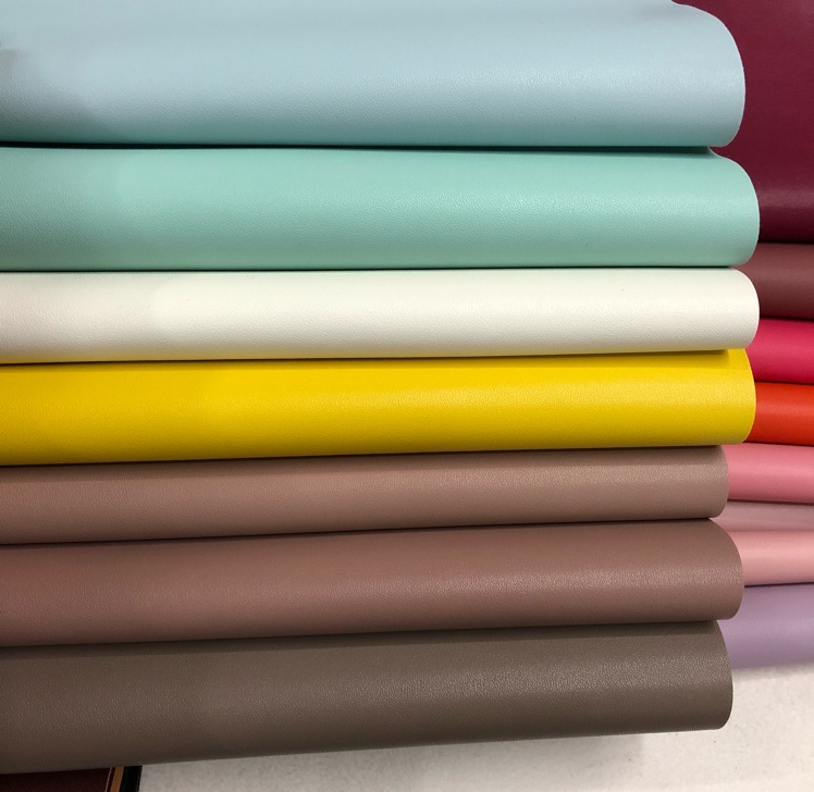 1.2mm thick classic Napa texture leather, new European standard eco-friendly fine texture fabric for luggage leather factory direct sales Item Picture